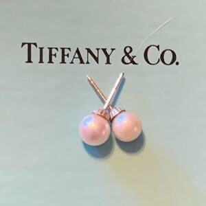 Authentic RARE Vintage 1940’s Tiffany & Co. 925 SS Saltwater Pearl Earrings